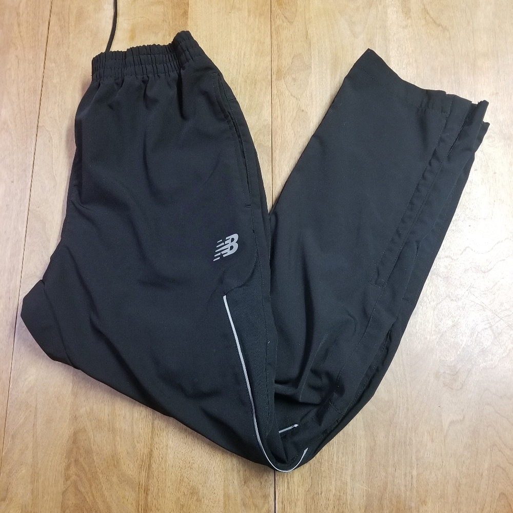 New Balance Small Lightweight Track Pants